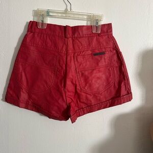 vintage 1970s red faux leather hot pants shorts in size 7